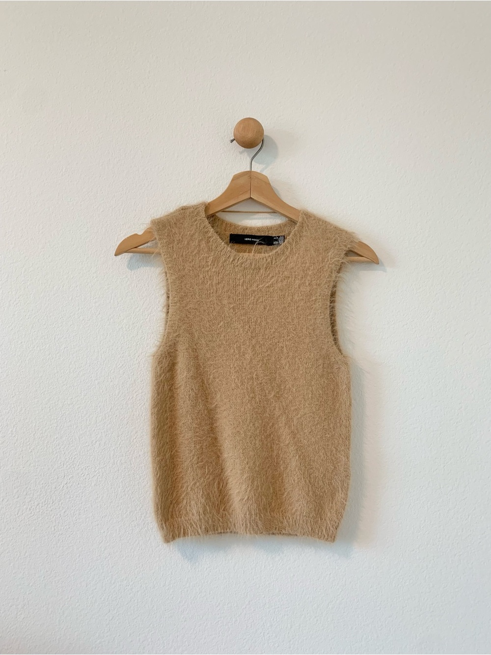 Vero Moda Beige Brown Fluffy Furry Sleeveless Sweater US Small